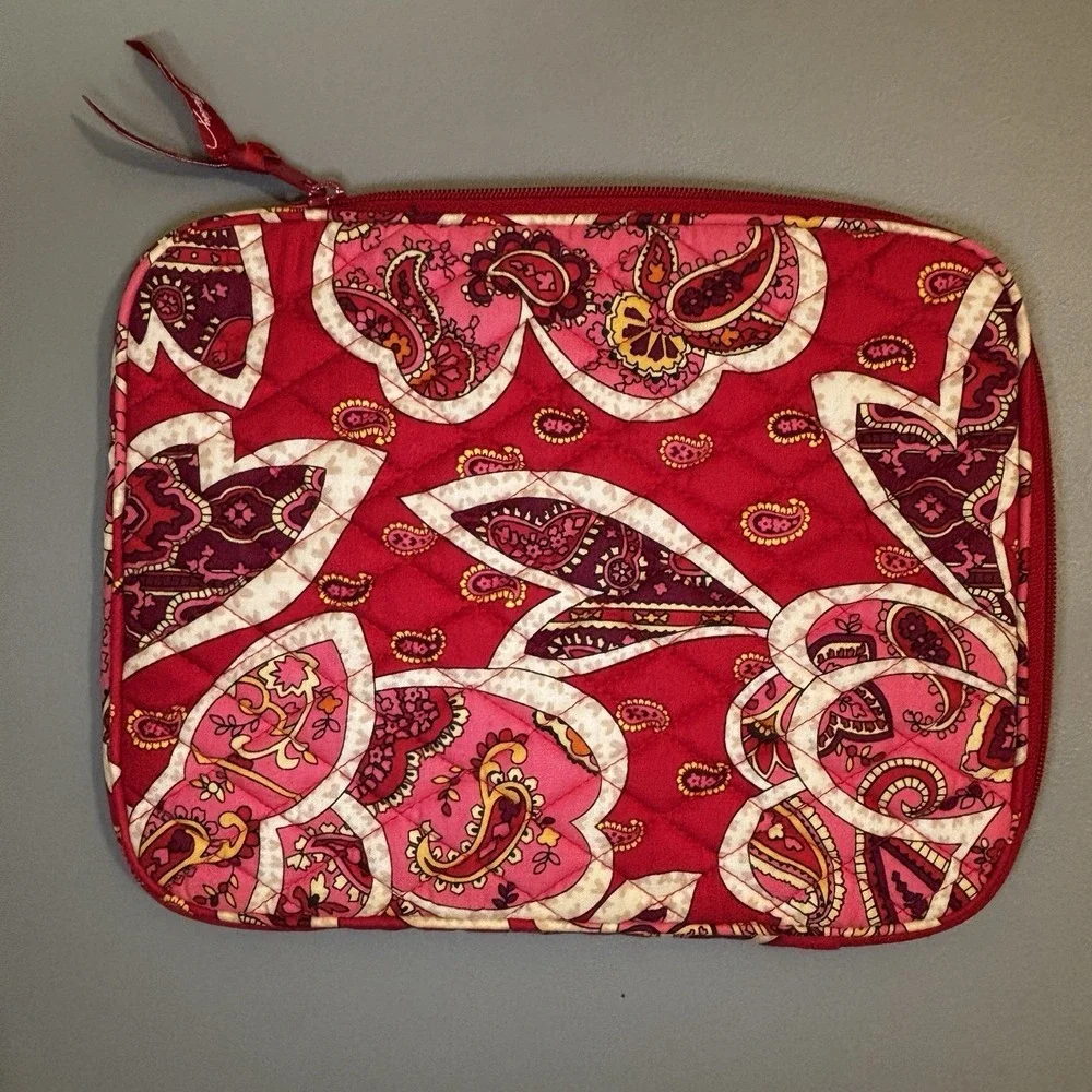 Vera Bradley Loves Me Red Quilted iPad case Ereader sleeve 10 1/2